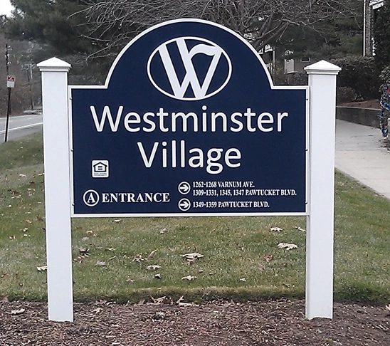 Outdoor graphics displays Wewstminster Dracut MA NH